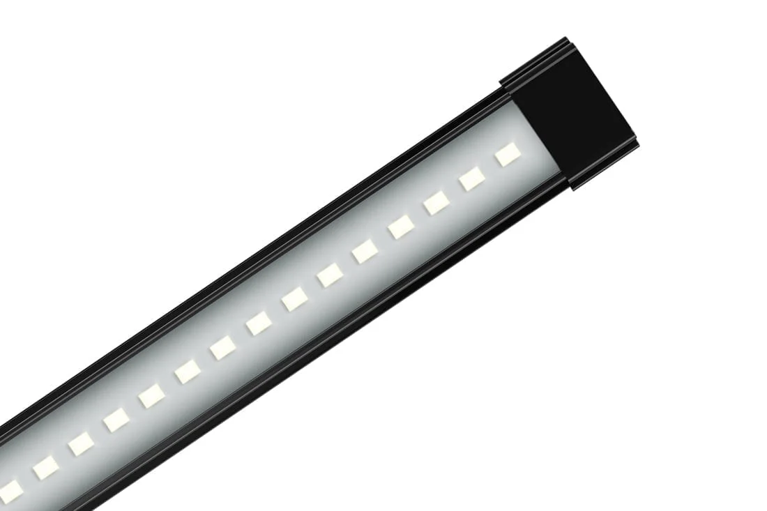 Ciano Aquarium Aqua 60 With Lights & Black Lid (60cm x 30cm x 33.5cm With CFBIO 58 Litre 80 Filter) - Image 3