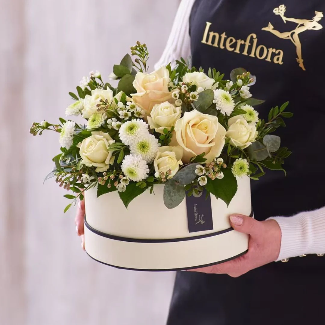 Handcrafted Easter Hatbox - Image 2