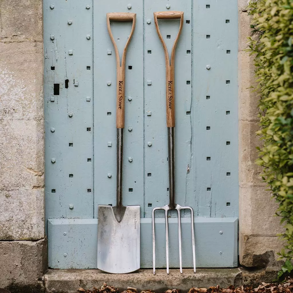 Kent & Stowe Stainless Steel Digging Spade - Image 4
