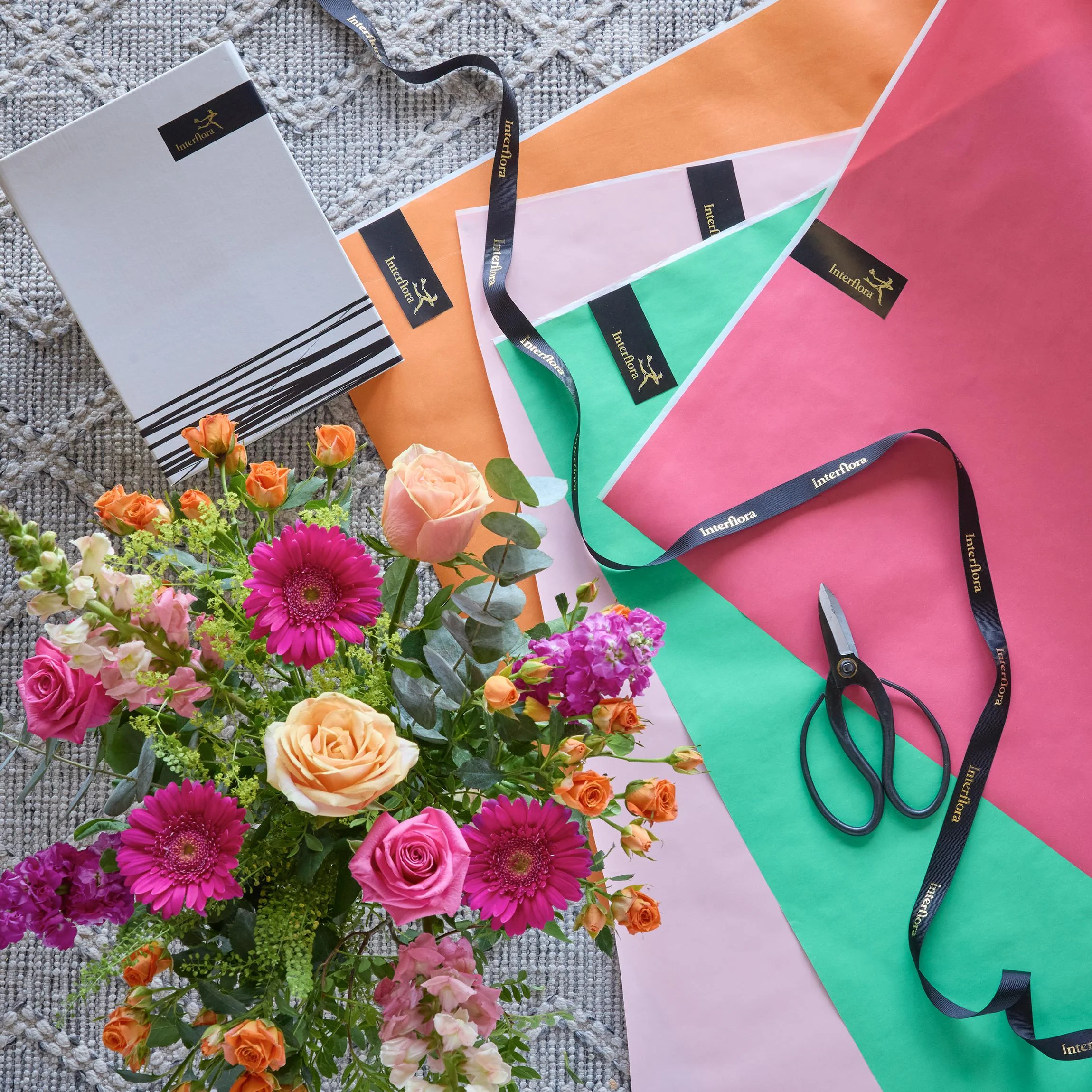 Lavish Pastel Bouquet - Image 4