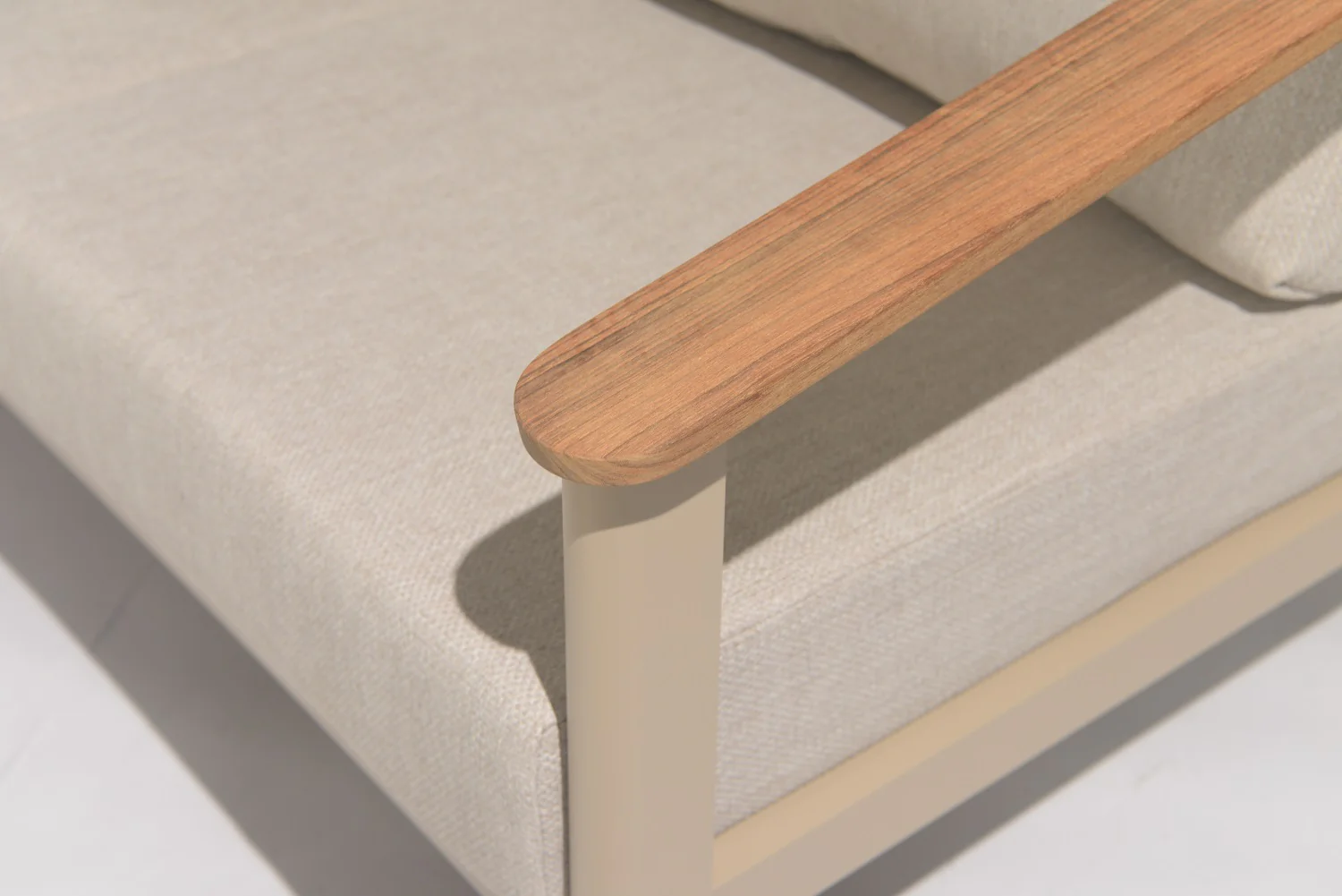 Olivia Modular Lounge Set with Monroe Coffee Tables - Image 4